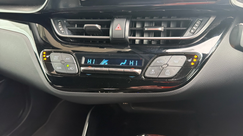 Toyota C-HR 1.8 Hybrid Design 5dr CVT Hybrid Hatchback